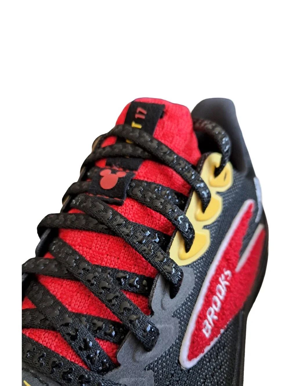 Brooks Ghost 17 run Disney Mickey Mouse Women's Size 8 or 9.5 Sneakers NEW